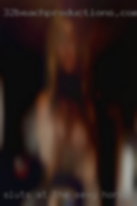 Sluts at the cottage or for drinks sexy horny.